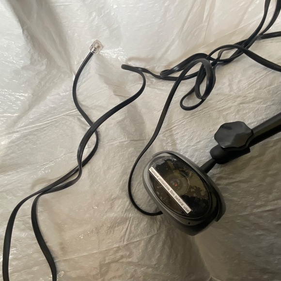 SYLVANIA weatherproof COLOR SECURITY CAMERA NEW INSIDE /OUTSIDE - Picture 10 of 13